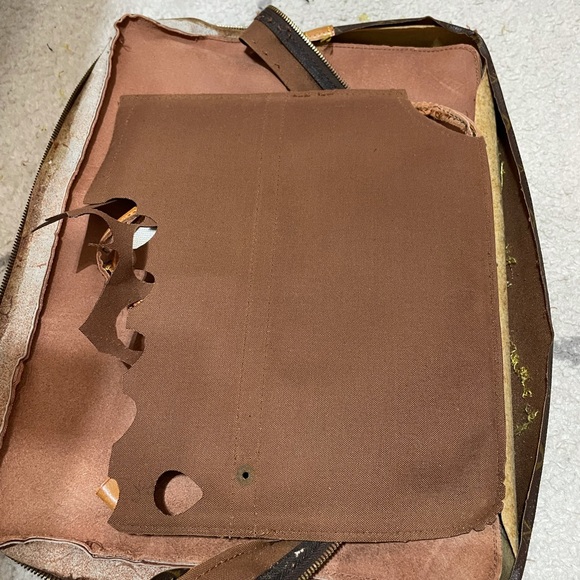 Louis Vuitton Porte Documents project canvas - Picture 8 of 8